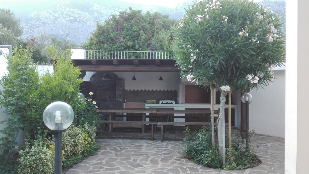 Casa Vacanze Villa Rosa 칼라고노네 외부 사진